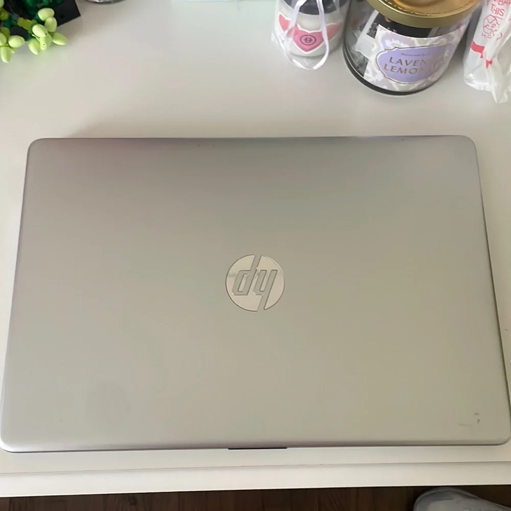 2021 HP 15.6